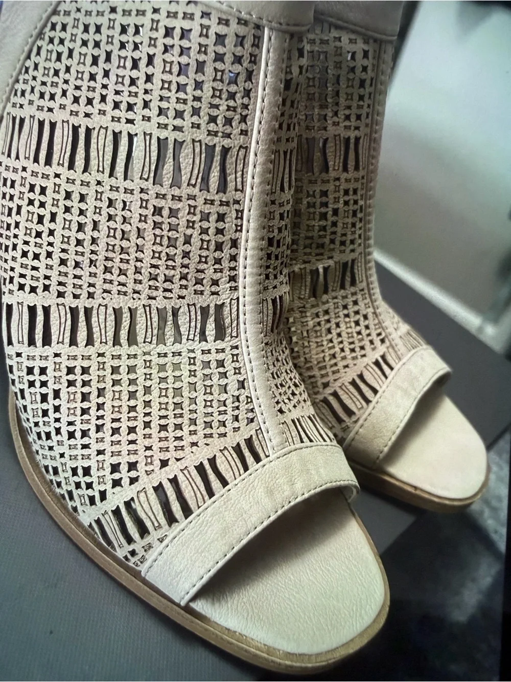 Vince Camuto Taupe Laser-Cut Peep-Toe Wedge Sandals